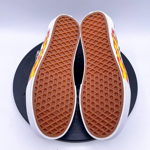 Vans Classic Slip-On Black Flame Skate Sneakers Shoes Size Mens 6w W 7.5W - Picture 6 of 9